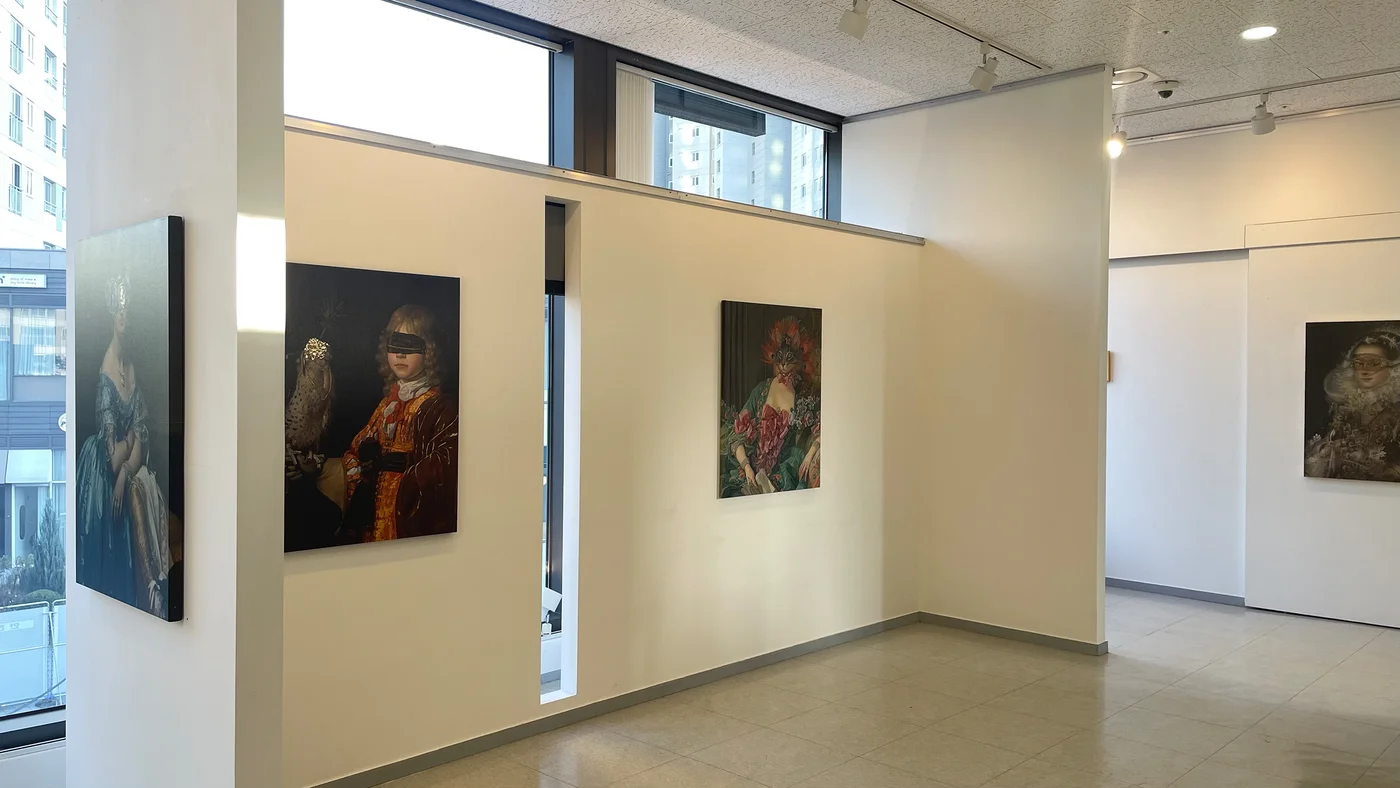 Untitled exhibition image